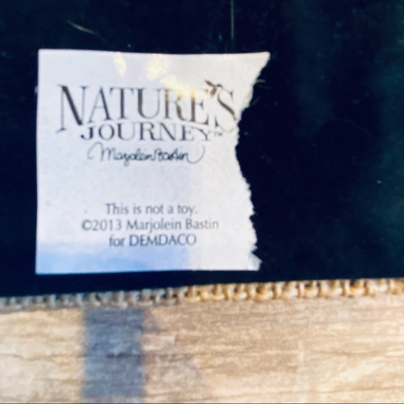 Butterfly Wish Burlap Hanging Tile  Nature’s Journey by Marjolein - Picture 7 of 11